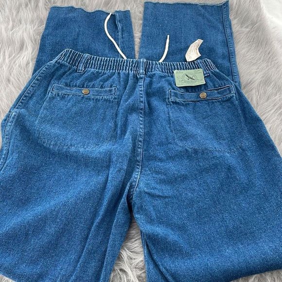 1987 Eddie Bauer 37” inseam size med high waisted  jeans.  Boot cut  & generous - Picture 3 of 11